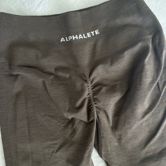 Alphalete Amplify - MOCHA - Medium - Picture 3 of 3